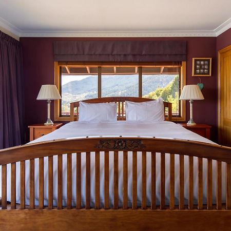 Matterhorn Lodge By Sotheby'S Luxury Rental Homes ควีนส์ทาวน์ ภายนอก รูปภาพ